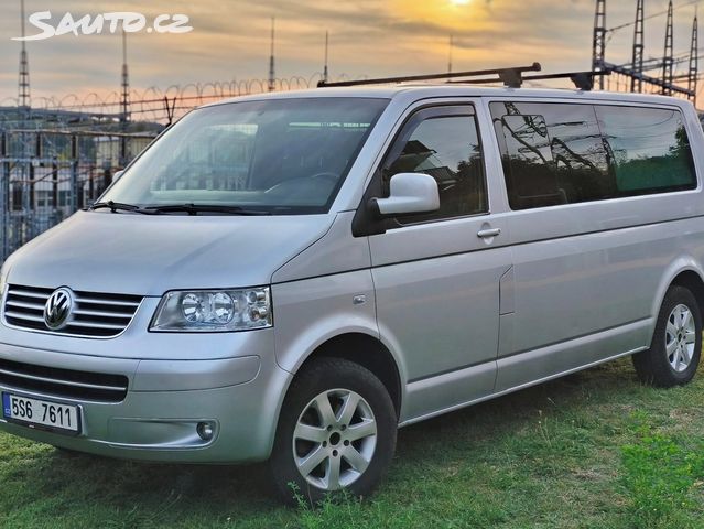 Volkswagen Caravelle